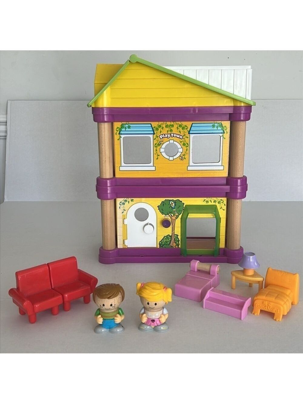 Learning Curve Play Town Family House with Five Wood Plastic Figures & Furniture - Picture 16 of 16